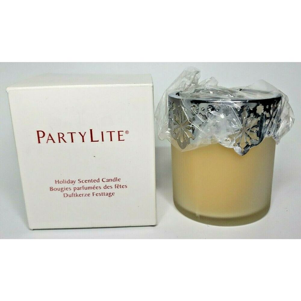 PartyLite White Tea & Fir Holiday Scented Candle Jar New Box P3F/G40453‎ - Picture 1 of 3